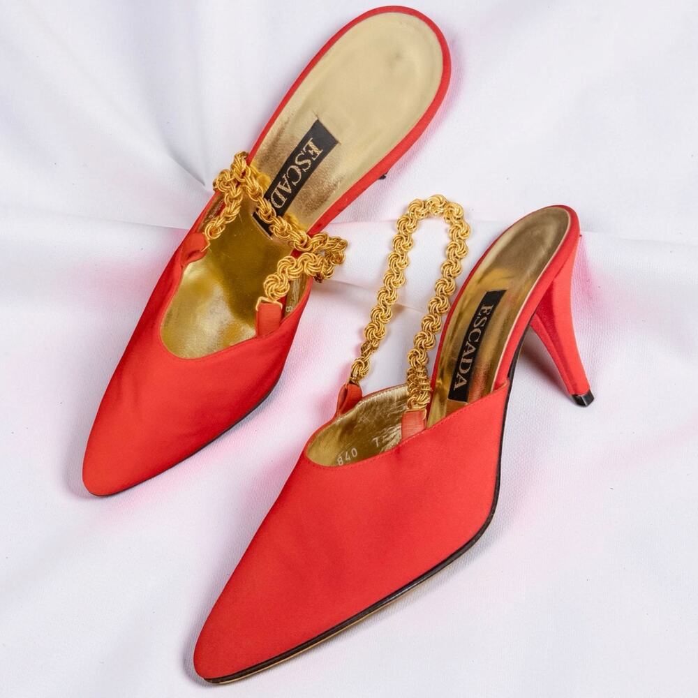 Vintage Escada Red Satin Gold Chain Pointed Toe Slingback Heels Size 7B